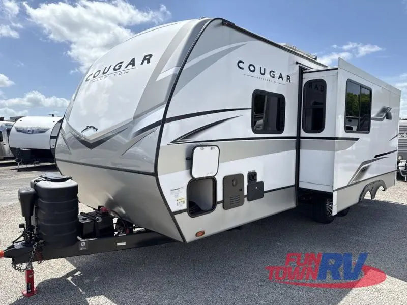 2023 Keystone Cougar Half-Ton 22MLSWE - Photo 4