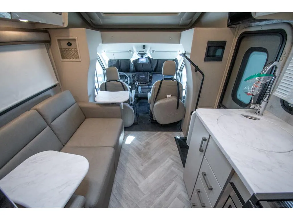 2026 Thor Motor Coach Gemini AWD 24JG - Photo 2