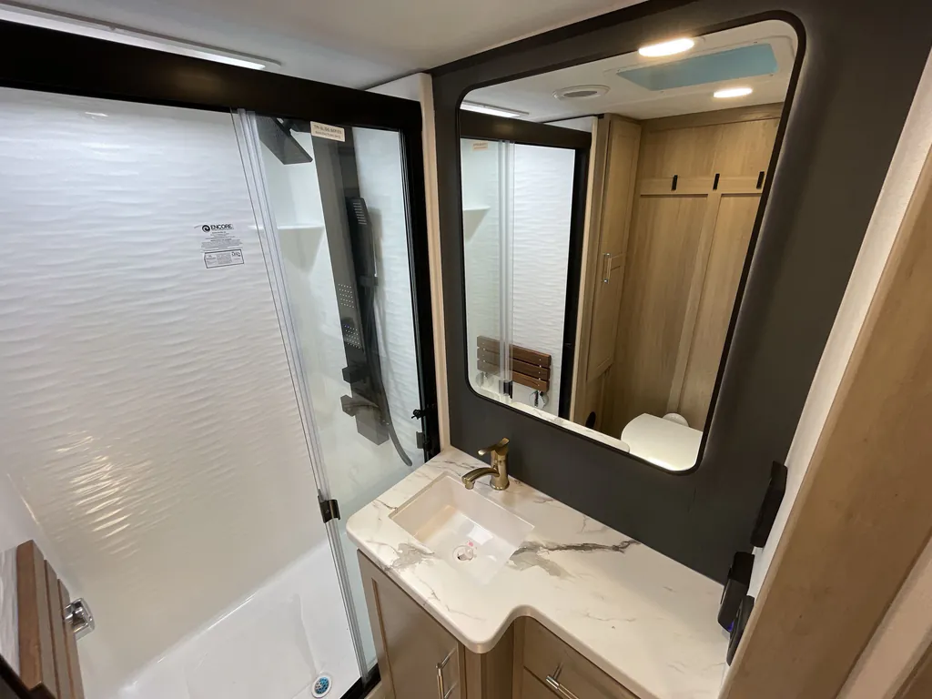 2026 Keystone Raptor 433, Photos photo 42