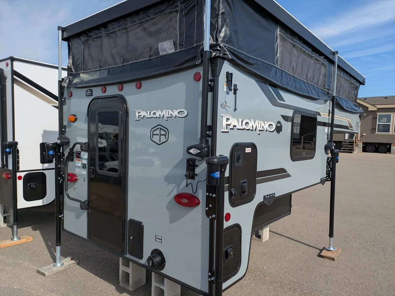 2026 Palomino SOFTSIDE SZSS-1251 - Photo 2