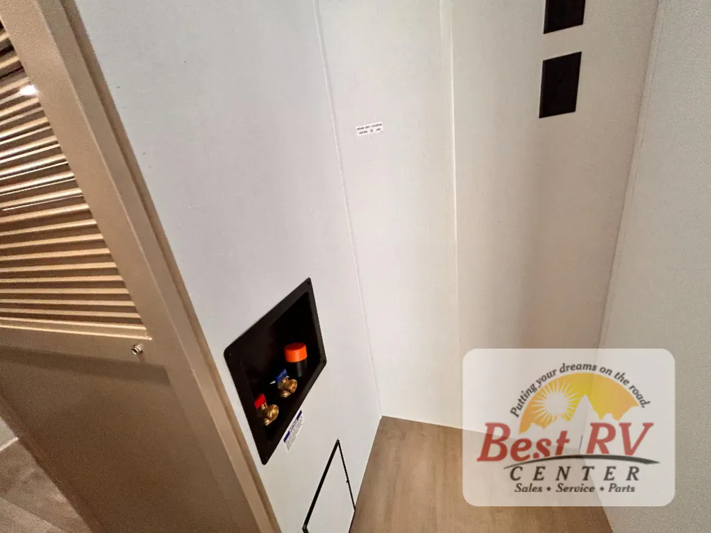 2027 Forest River Cherokee Timberwolf 39DC, Photos photo 101