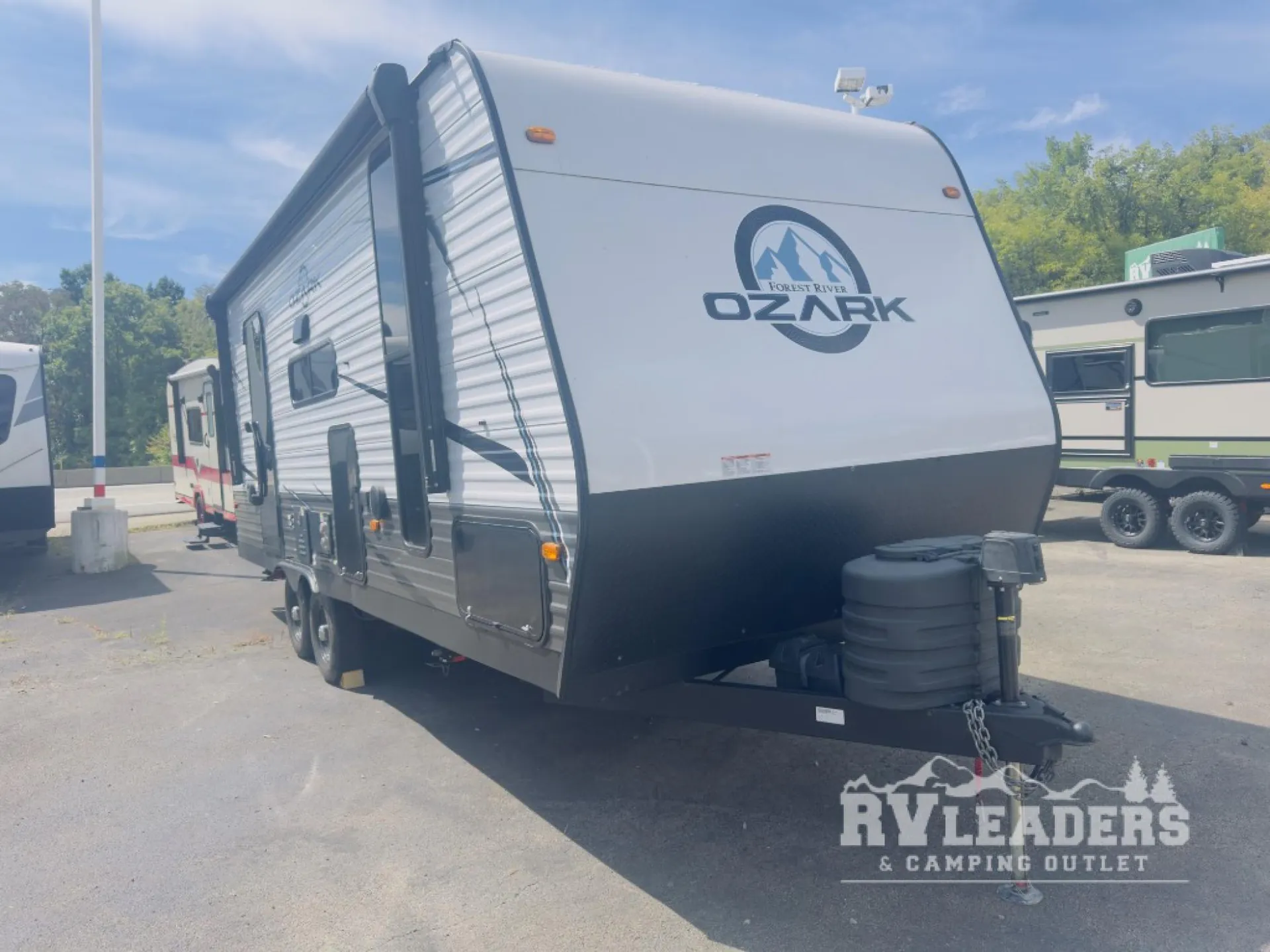 2024 Forest River Ozark 2430RBK - Photo 4
