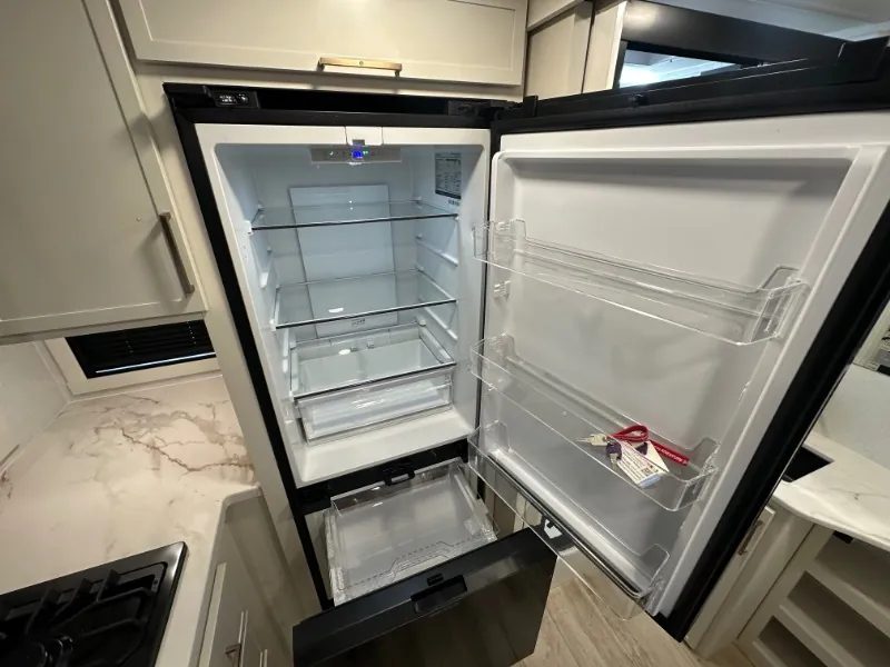2026 Brinkley Model Ix 20X, Photos photo 16