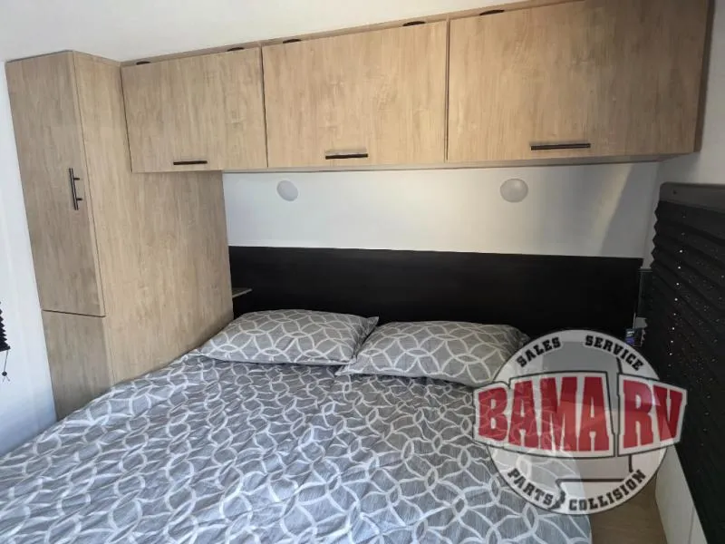 2027 Forest River Cherokee Grey Wolf 20RDSE - Photo 4