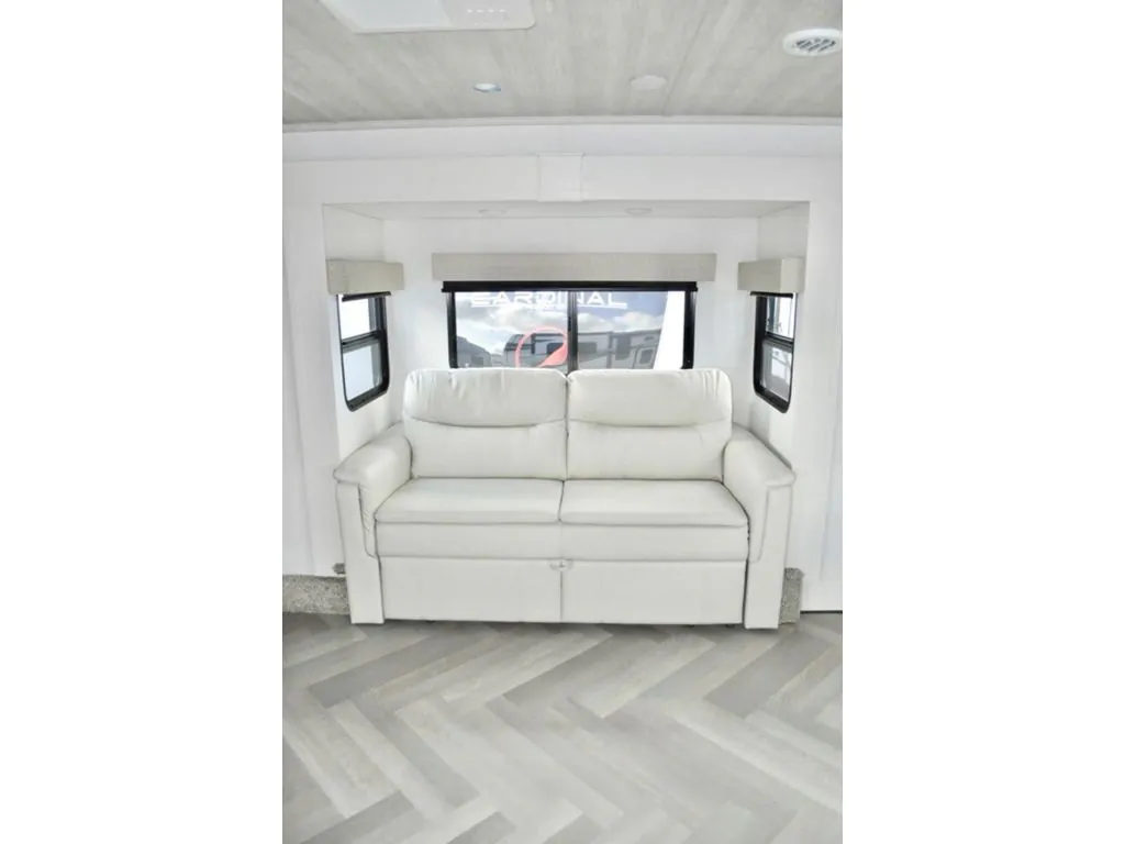 2025 Prime Time Crusader 375FLS, Photos photo 23