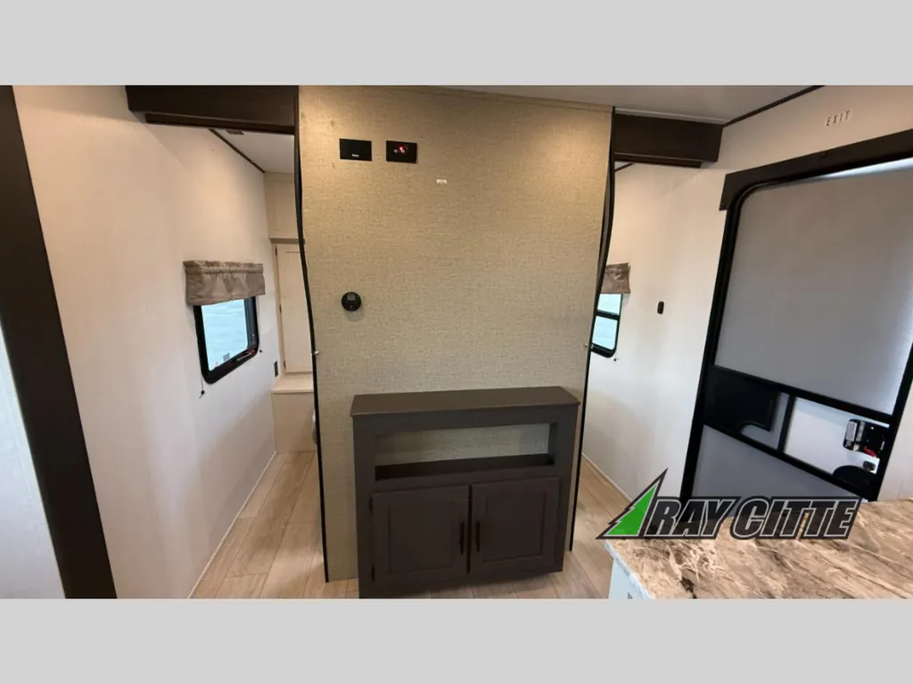 2027 Shasta RVs i-5 Edition 527BHS, Photos photo 32