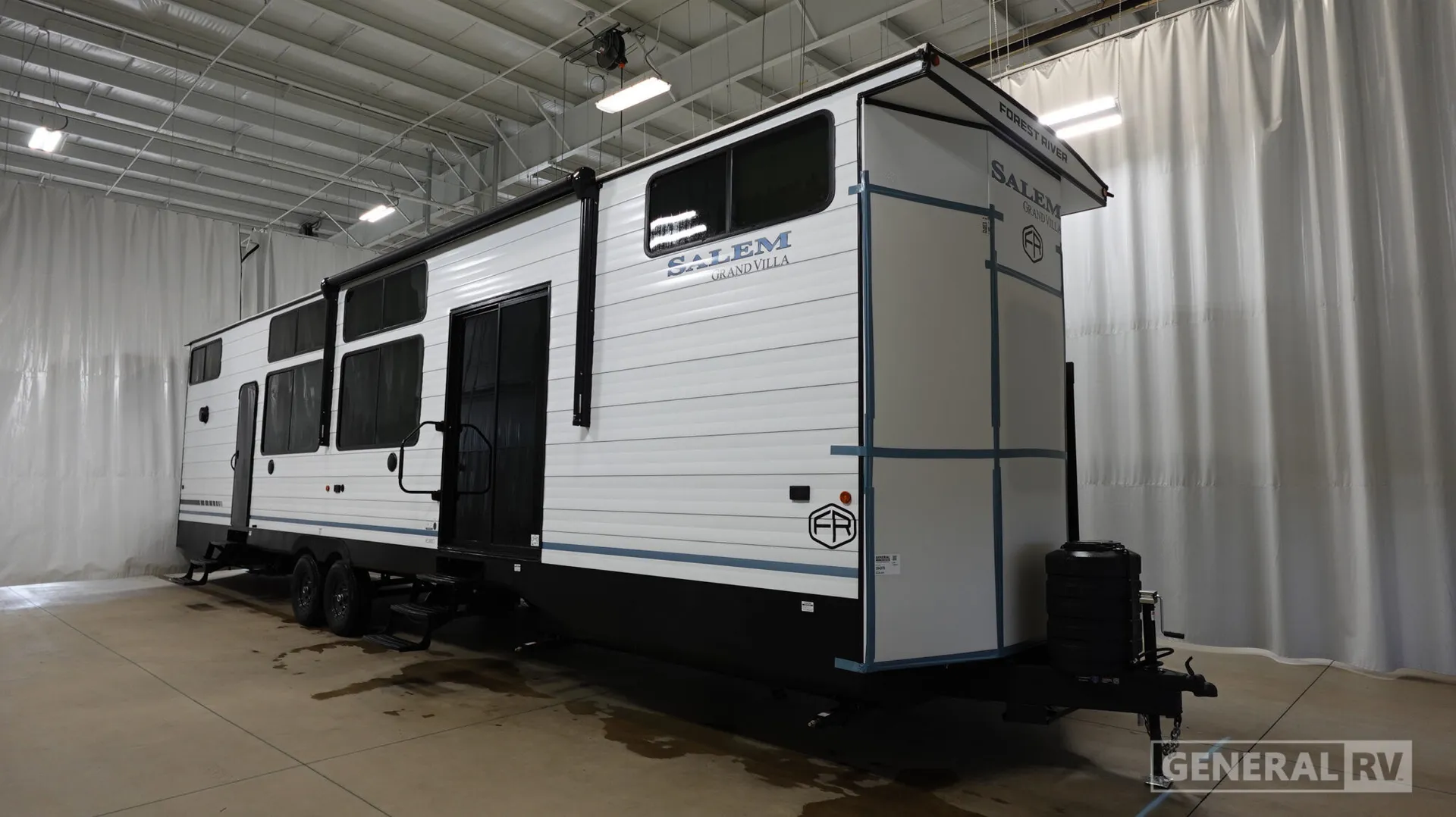 2026 Forest River Salem Grand Villa 42ICE - Photo 2