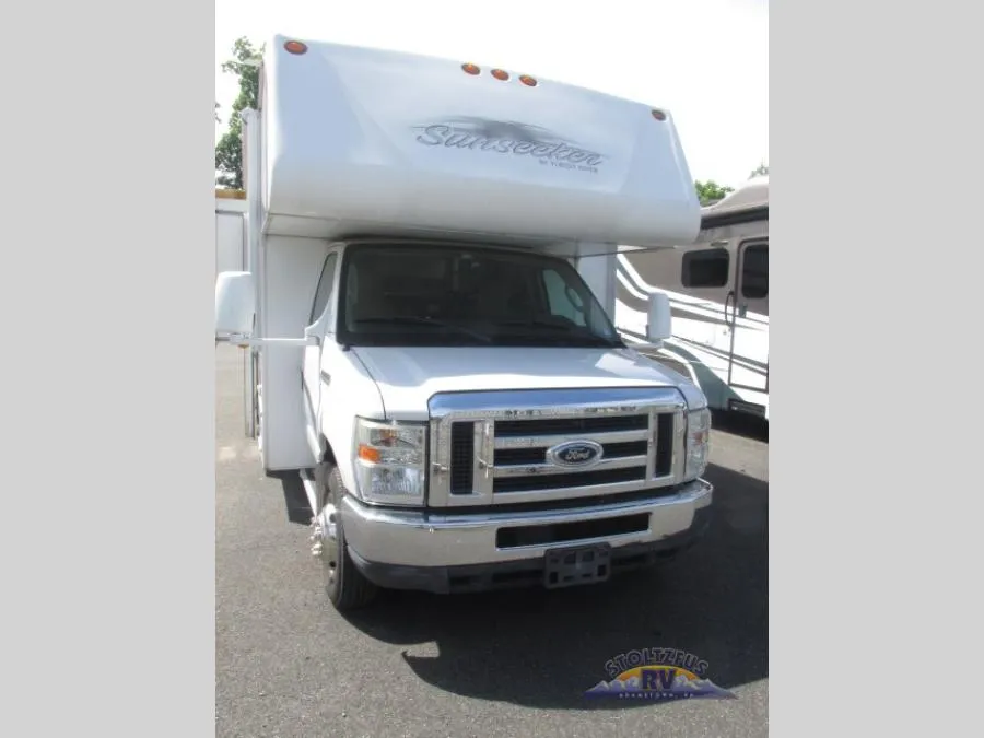 2013 Forest River RV Sunseeker Used    3170DS Ford - Photo 2