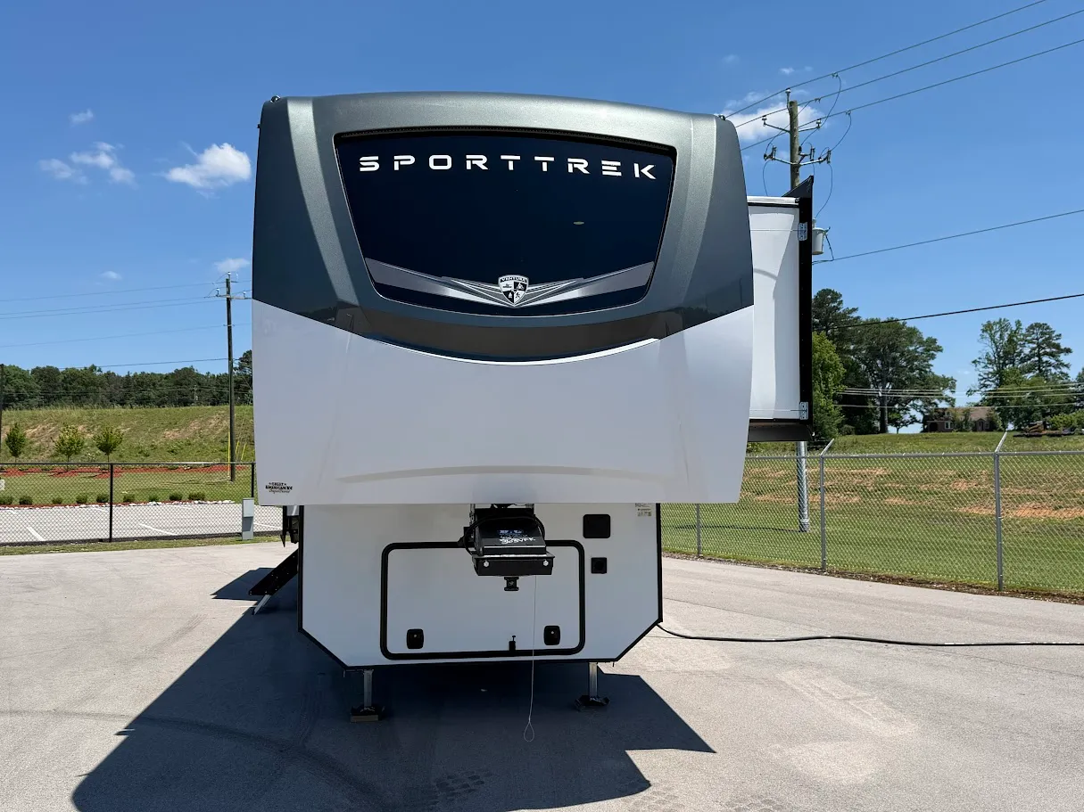 2026 Venture RV SportTrek 5 Touring Edition STTF363VFR - Photo 2