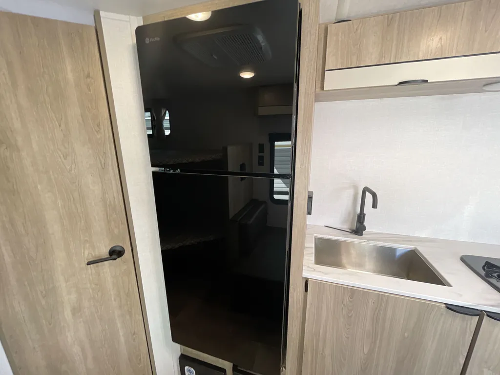 2027 Forest River Airelume 260, Photos photo 8