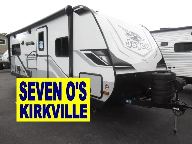2025 Jayco Jay Feather 24RL - Photo 2