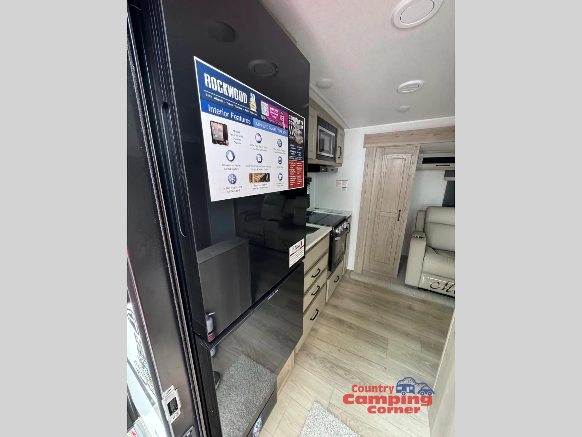 2026 Forest River Rockwood Mini Lite 2515S — Photo 5