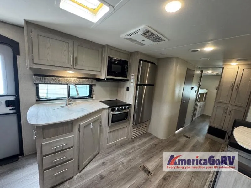 2022 Coachmen Catalina 323BHDS CK - Photo 3