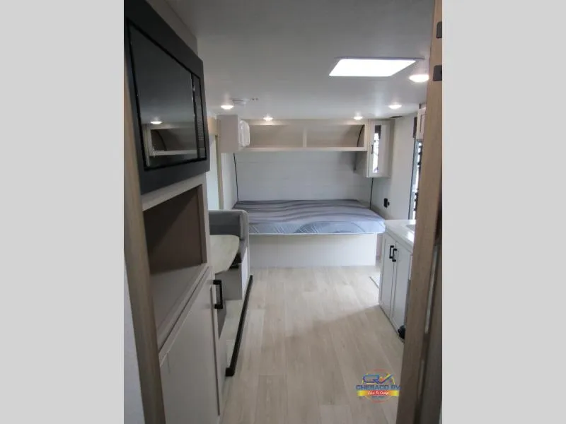 2027 Jayco Jay Flight 178DBS - Photo 2