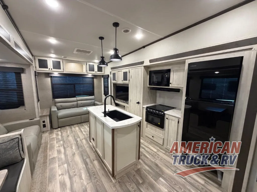 2023 Forest River Cardinal 36MB, Photos photo 12
