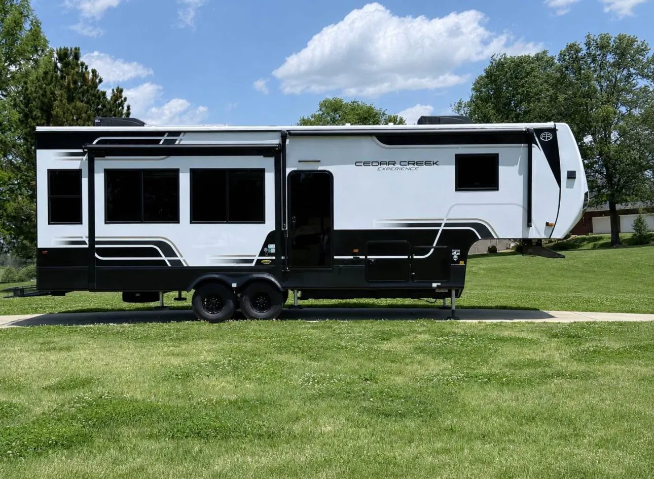 2026 Forest River Cedar Creek 29RL - Photo 4