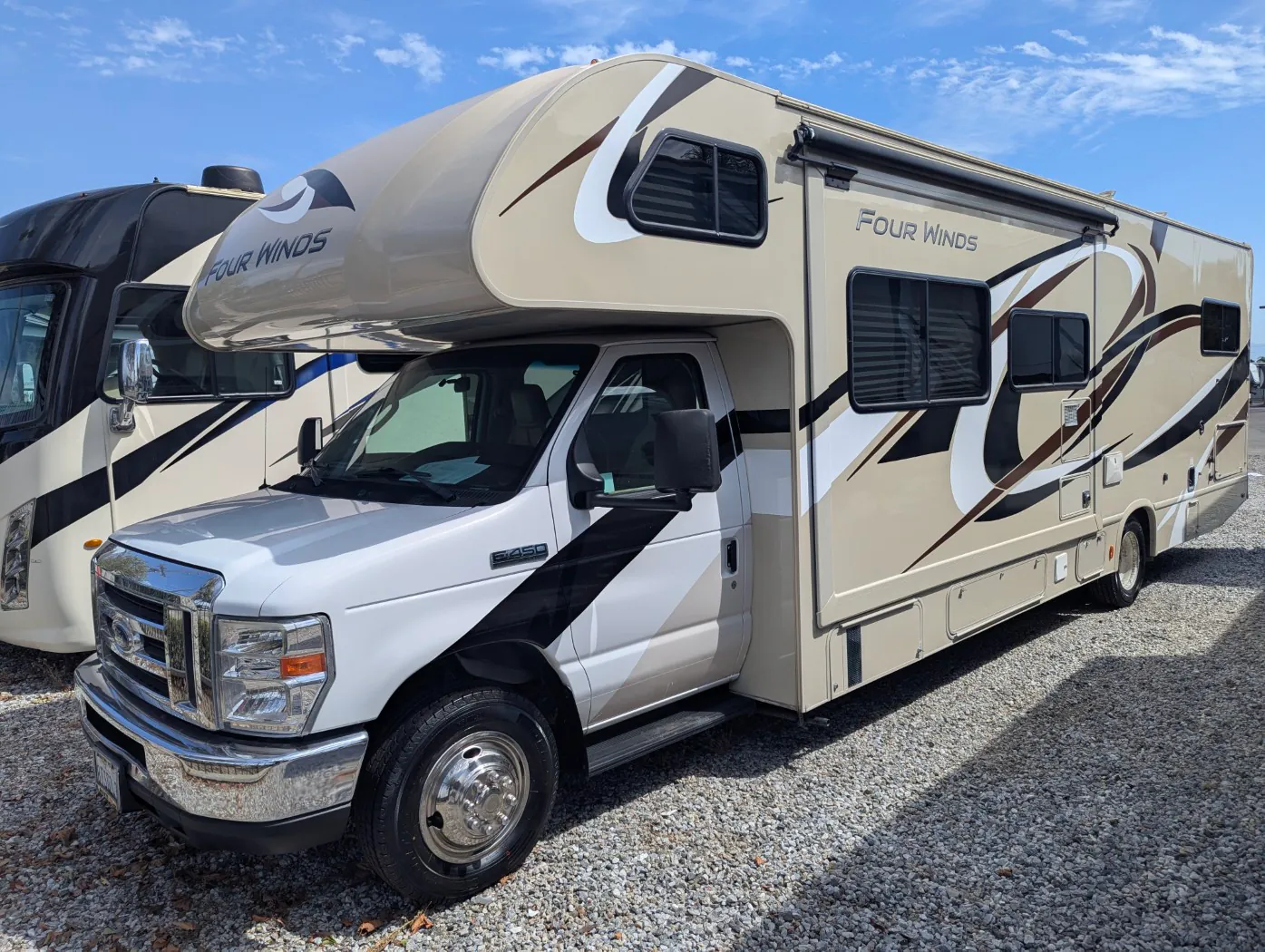 2020 Thor Motor Coach FOURWINDS 31E - Photo 3