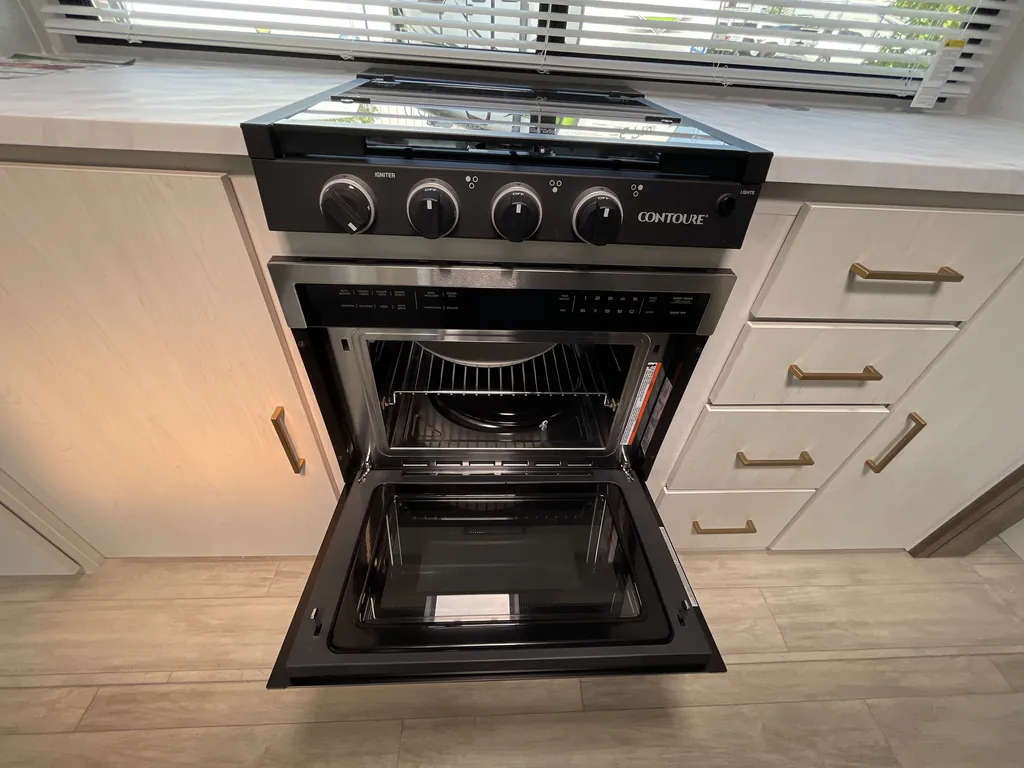 2026 Forest River Vibe 3400XL, Photos photo 11