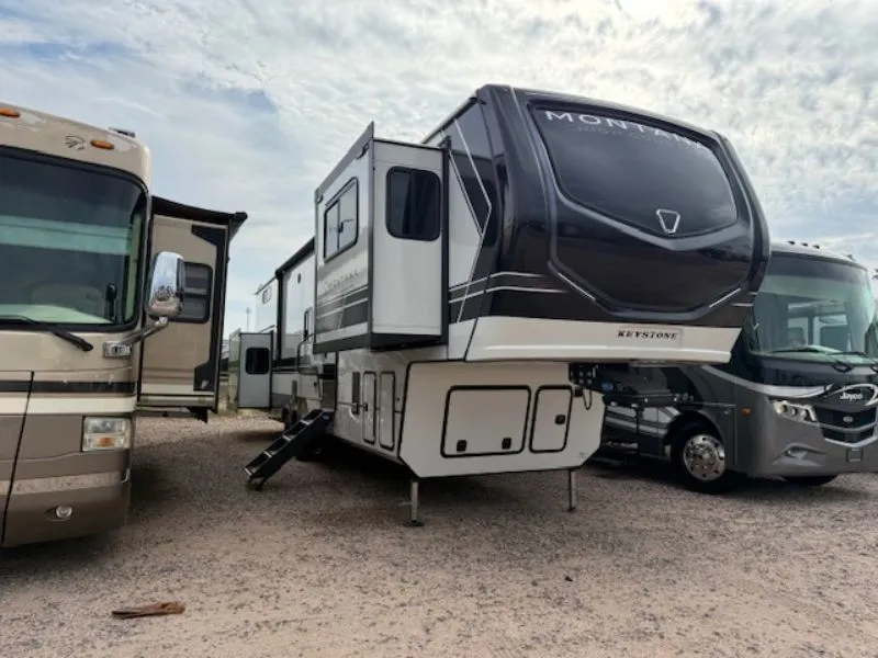 2026 Keystone Montana High Country 377FL