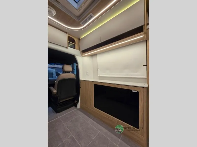 2026 Leisure Travel Vans Unity 24MBL - Photo 4