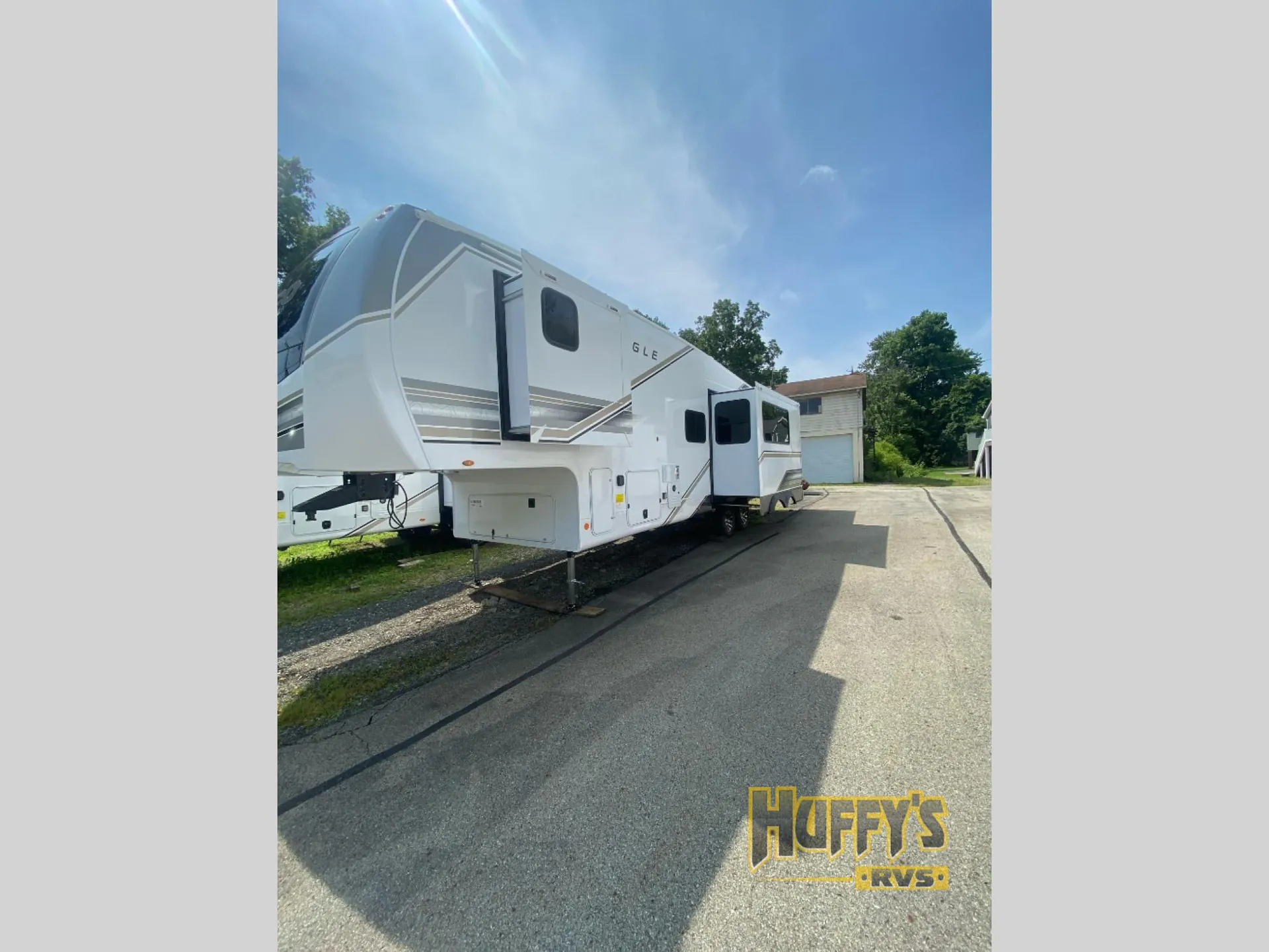 2027 Jayco Eagle 31QBH - Photo 4