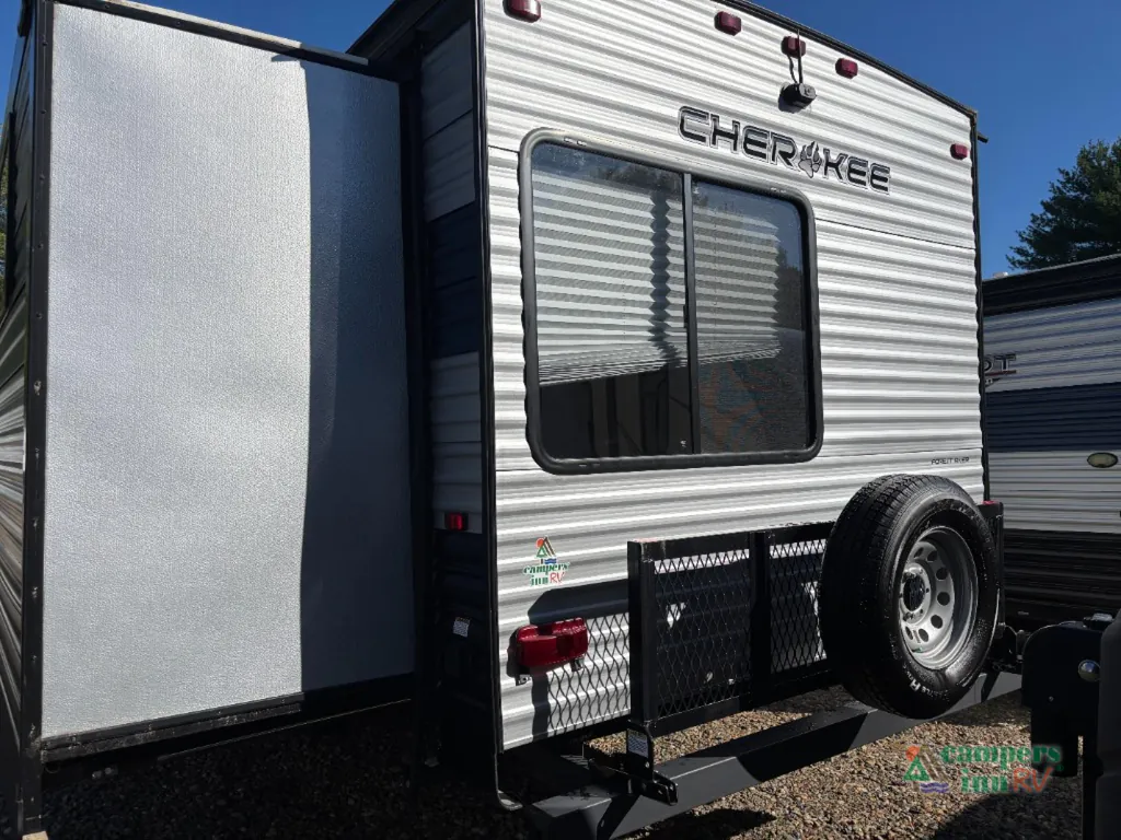 2022 Forest River Cherokee 304BH, Photos photo 3