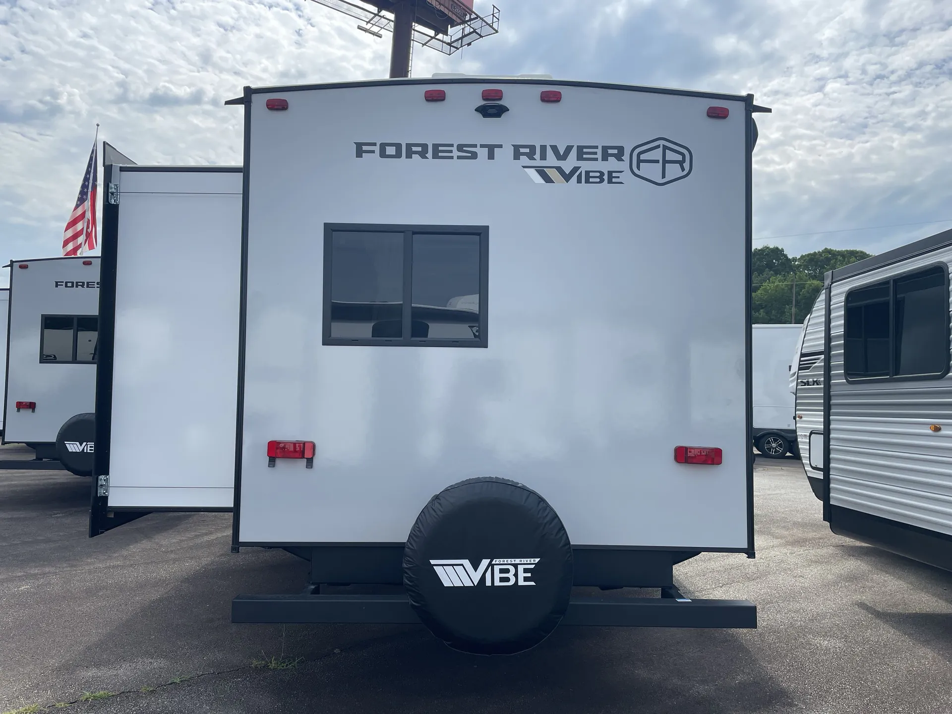 2027 Forest River Vibe 3400BH — backside