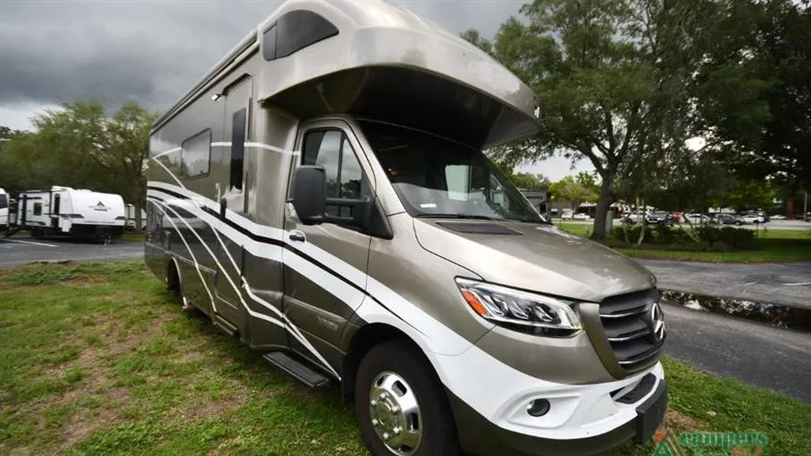 2022 Winnebago View 24D - Photo 2