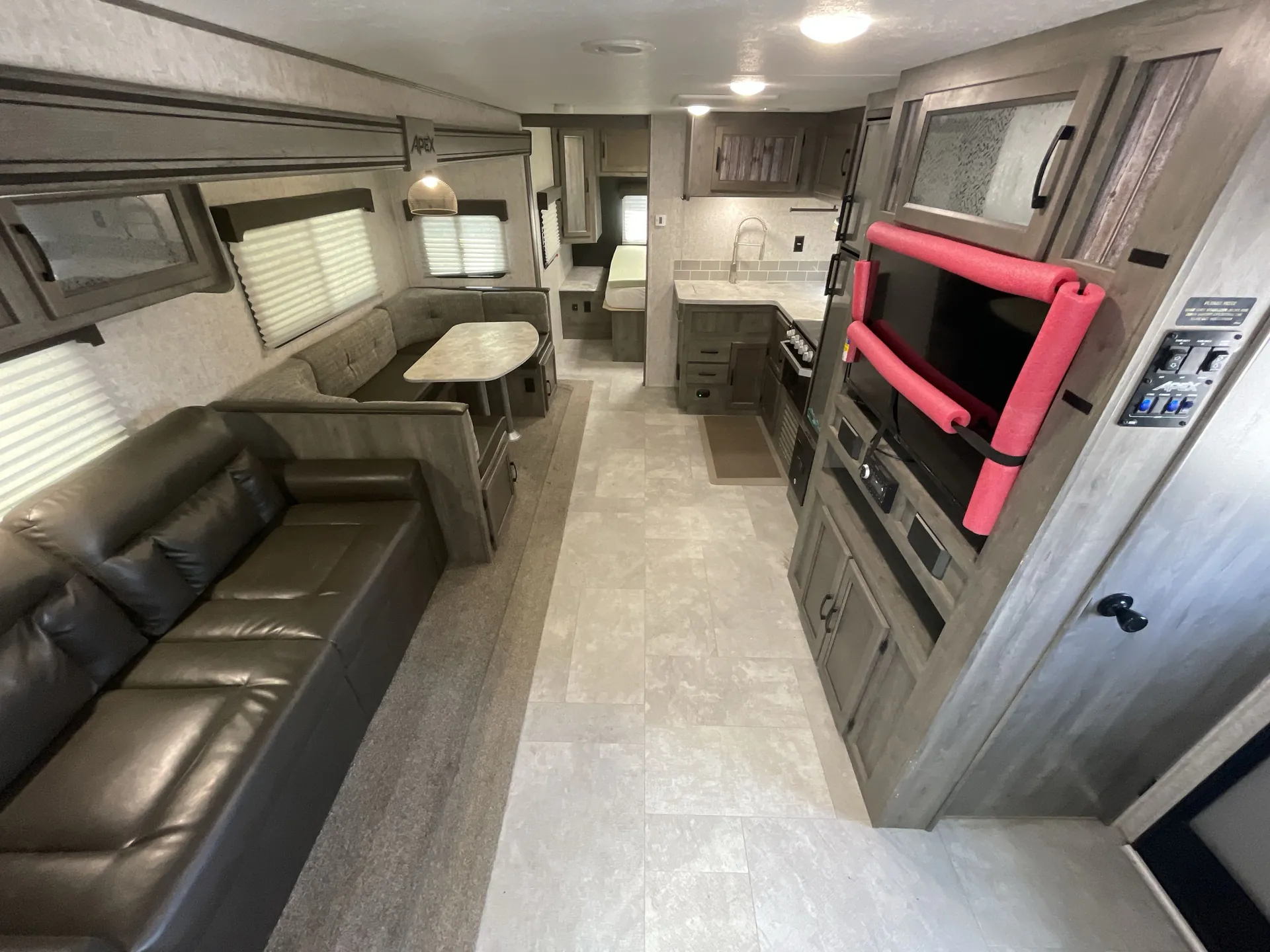 2021 Coachmen Apex 265RBSS — living area main
