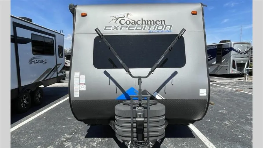 2023 Coachmen Catalina Expedition 192FQS - Photo 3