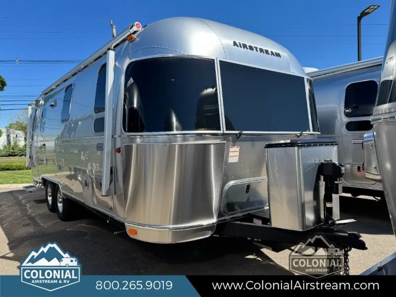 2026 Airstream Globetrotter 25FB - Photo 2