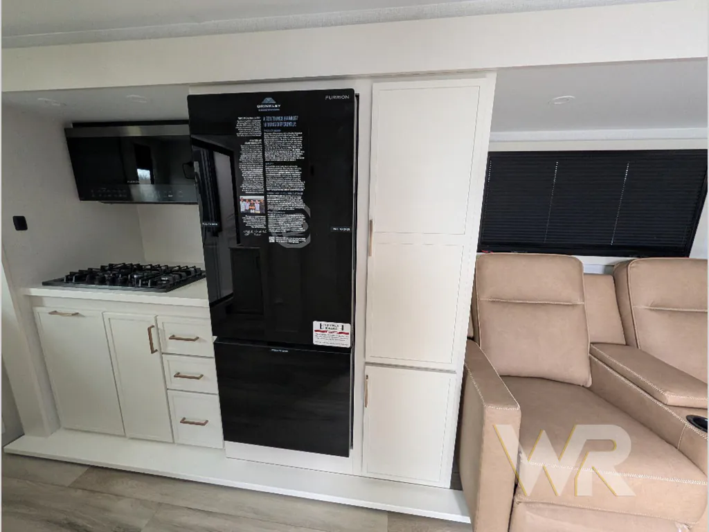 2026 Brinkley Model Ix 23X, Photos photo 13