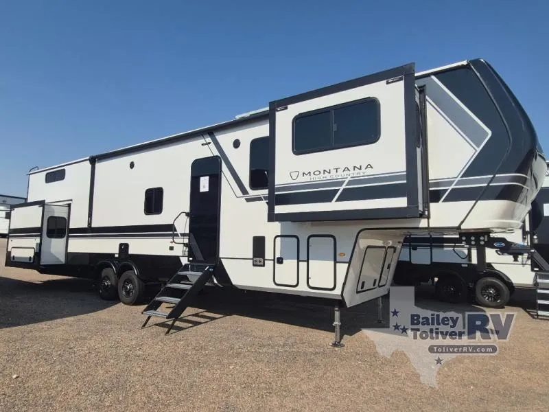 2026 Keystone Montana 377FL - Photo 3