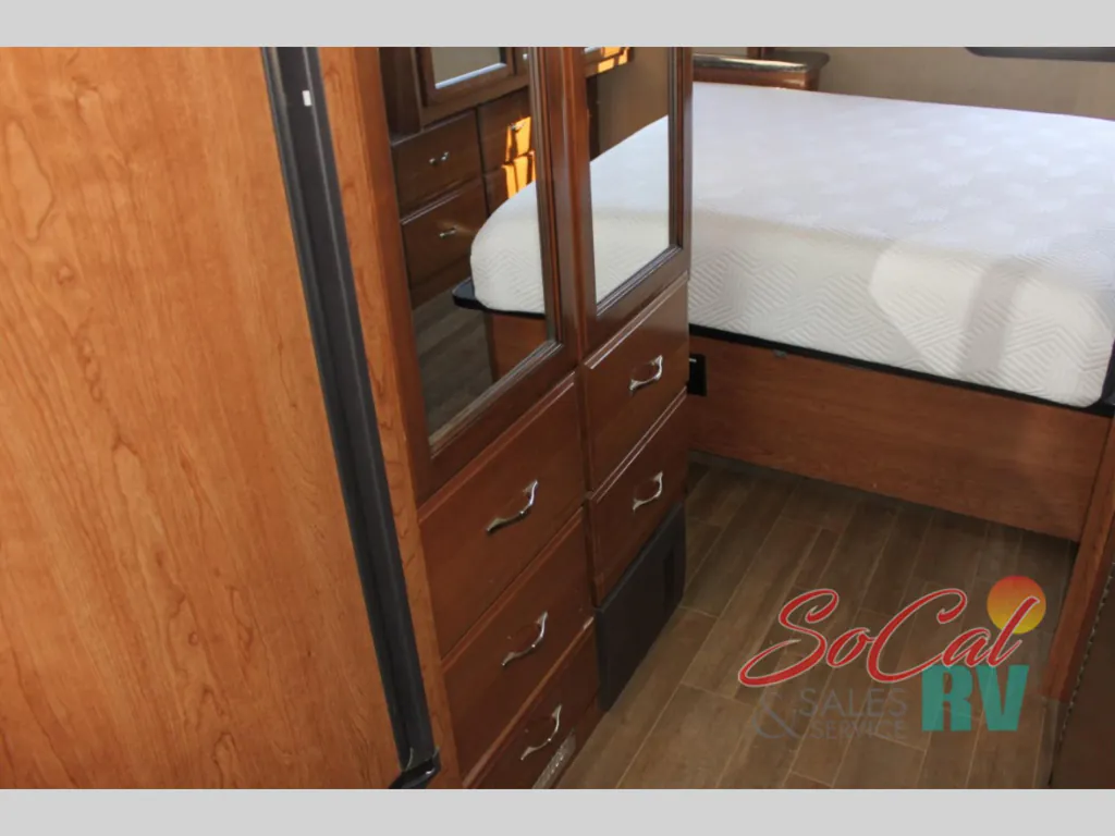 2018 Fleetwood Flair 31A, Photos photo 29
