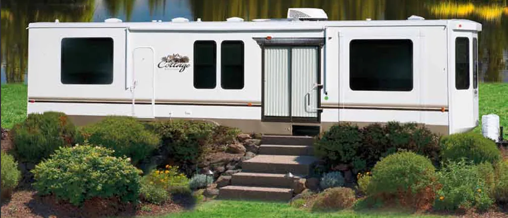 Forest River Cedar Creek Cottage 40CFL exterior