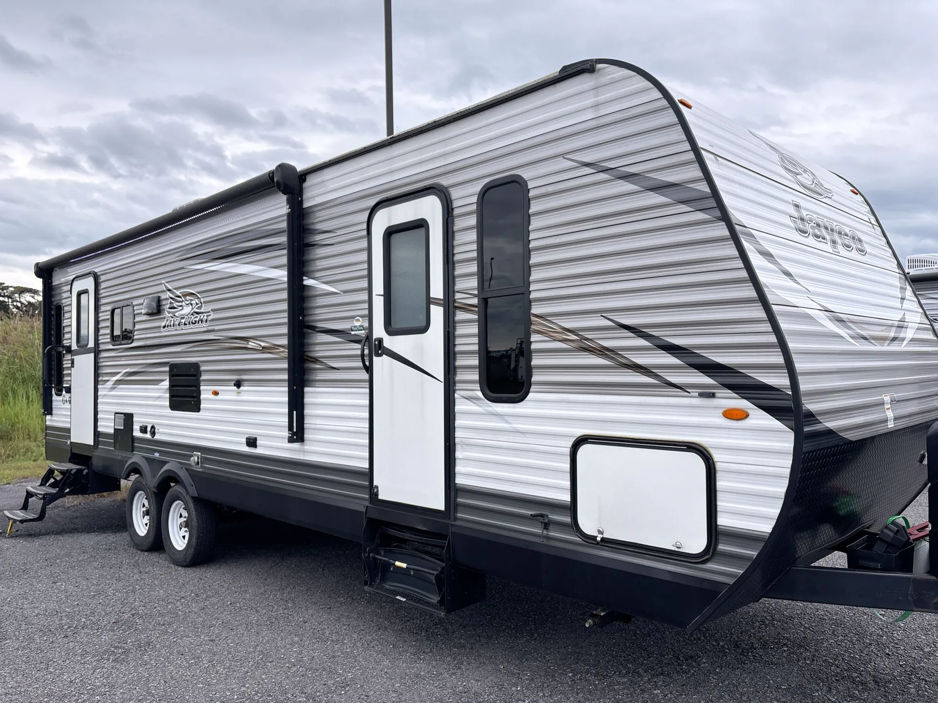 2018 Jayco Jay Flight 28RLS - Photo 2