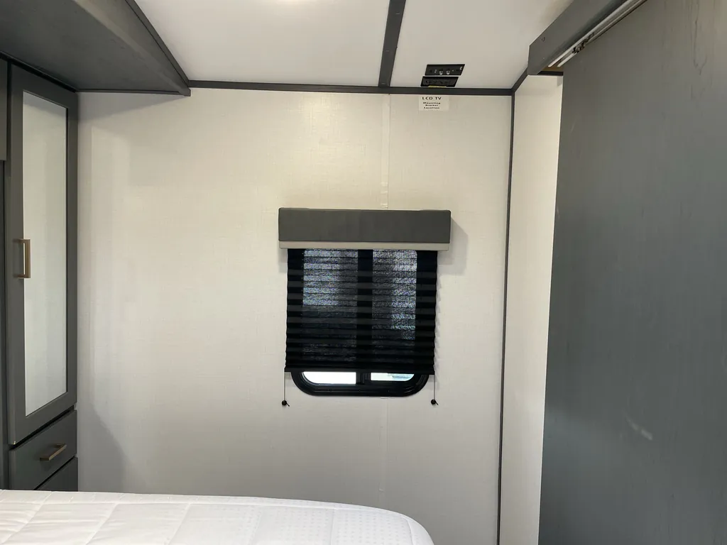 2022 Keystone Bullet 250BHS, Photos photo 10