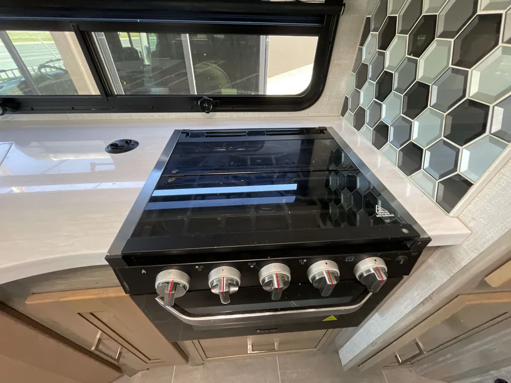 2021 Coachmen Sportscoach SRS 365RB, Photos photo 11