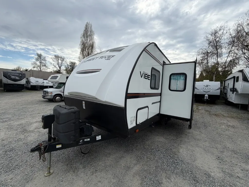 2019 Forest River Vibe 22RB - Photo 3