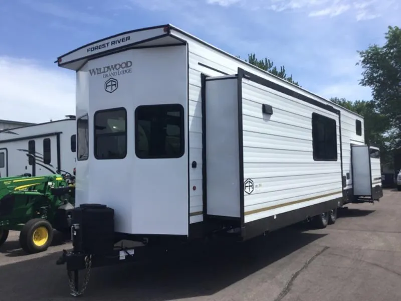 2026 Forest River RV Wildwood Grand Lodge 40FKP - Photo 2