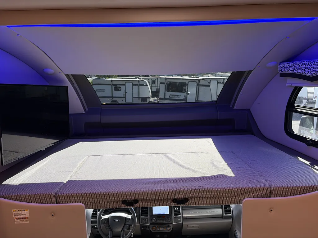 2023 Thor Motor Coach Magnitude RS36, Photos photo 18