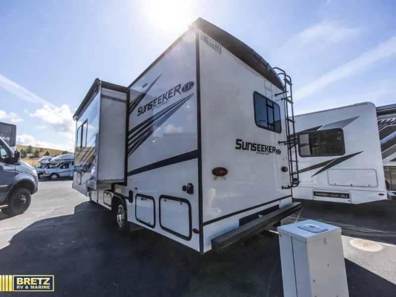 2024 Forest River Sunseeker LE 2150SLE - Photo 4
