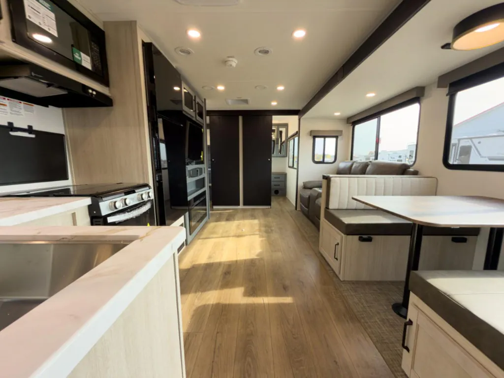 2027 Forest River Solaire 3150TBSS, Photos photo 46