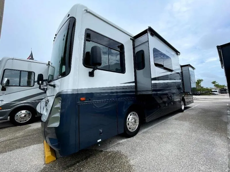 2024 Coachmen Sportscoach SRS 341SA - Photo 4