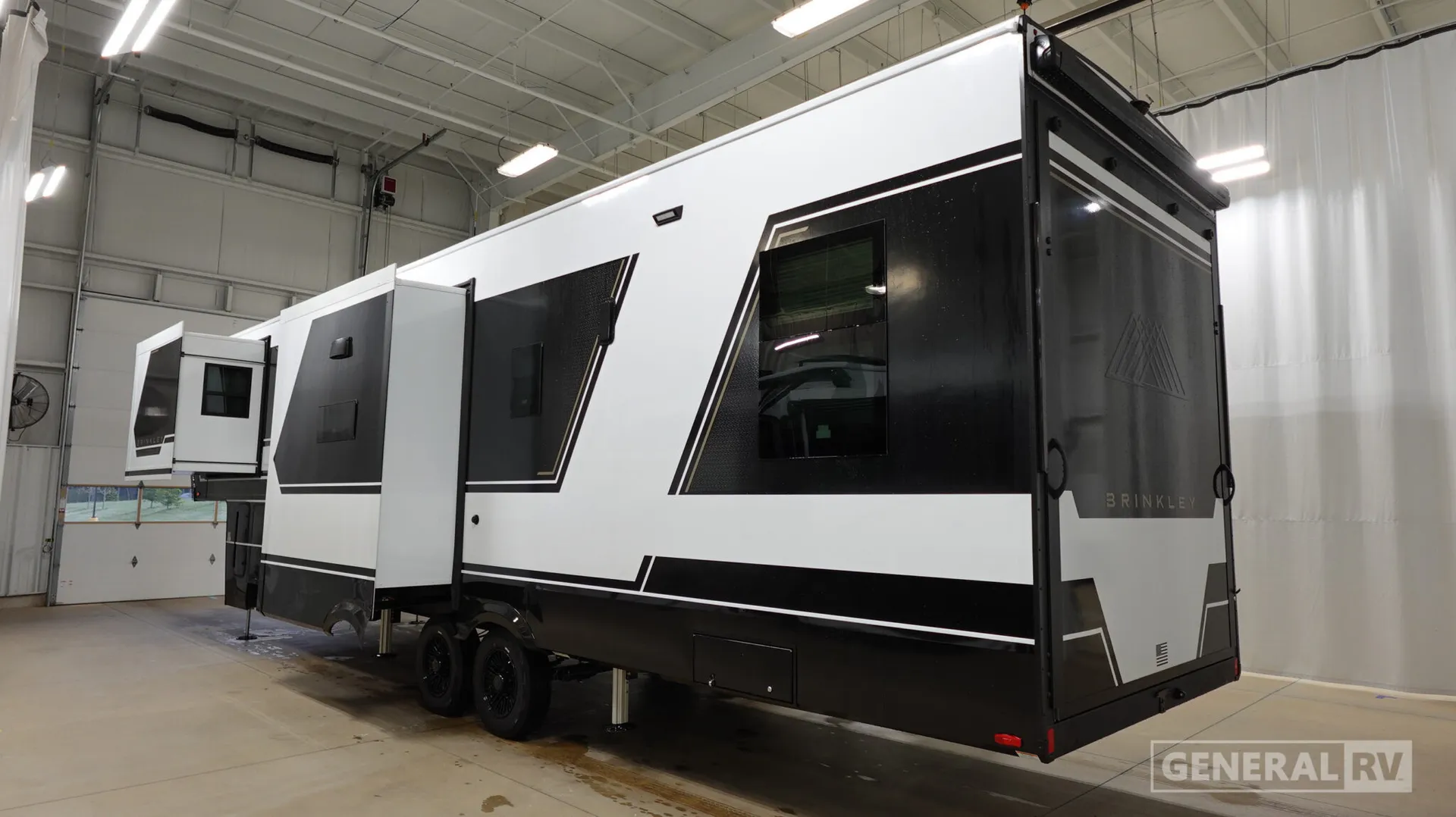 2026 Brinkley Model G 3500 - Photo 4