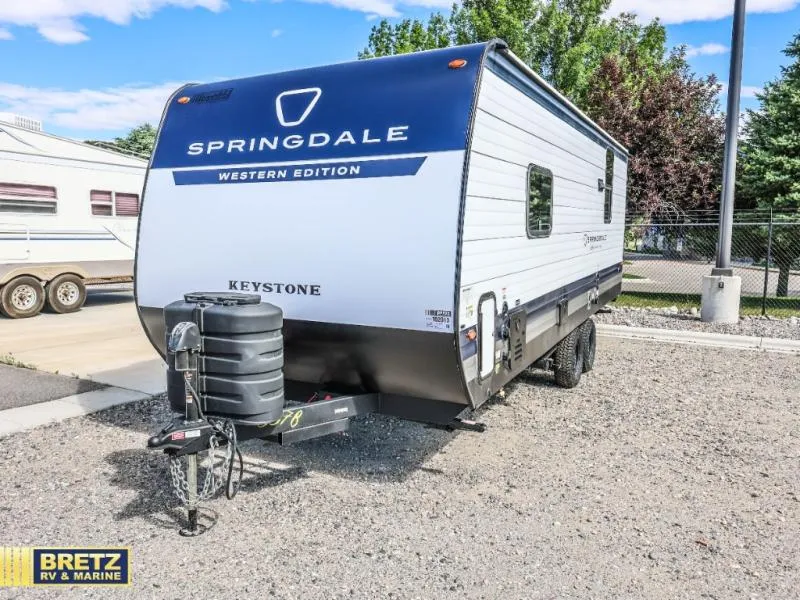 2027 Keystone Springdale 2100RLWE - Photo 4