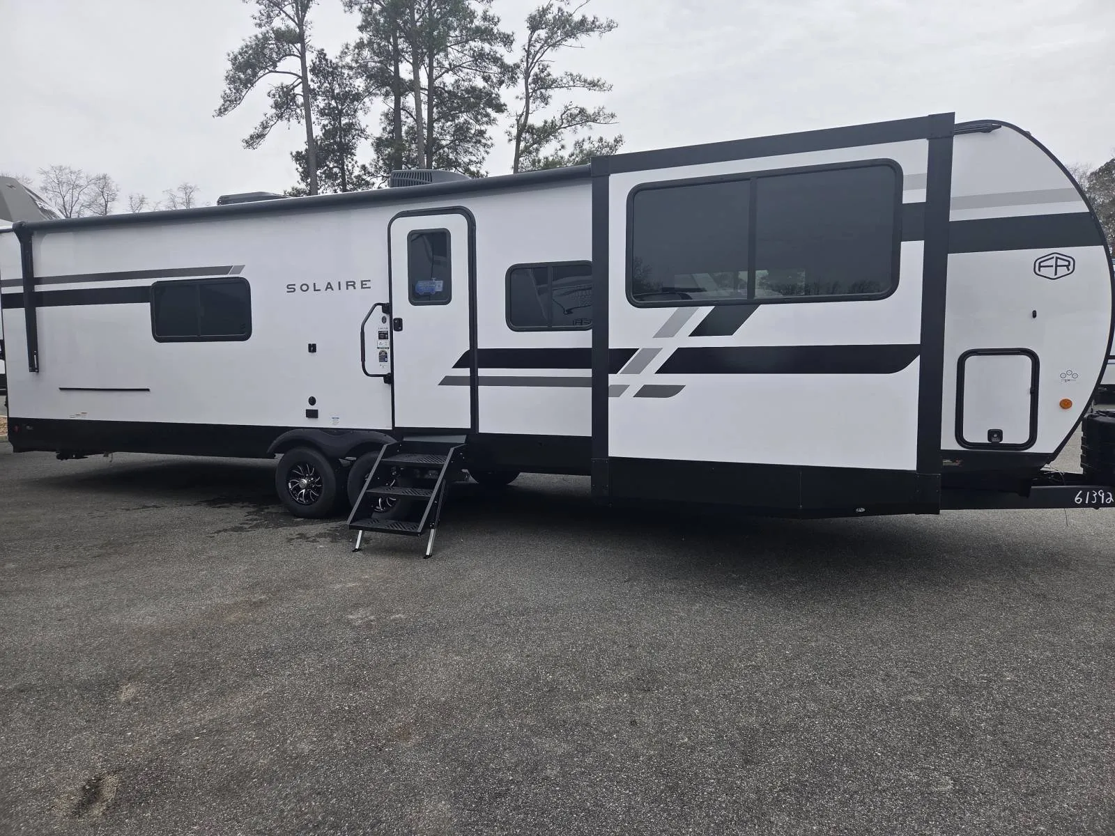 2026 Forest River Solaire 3300FLBS - Photo 4