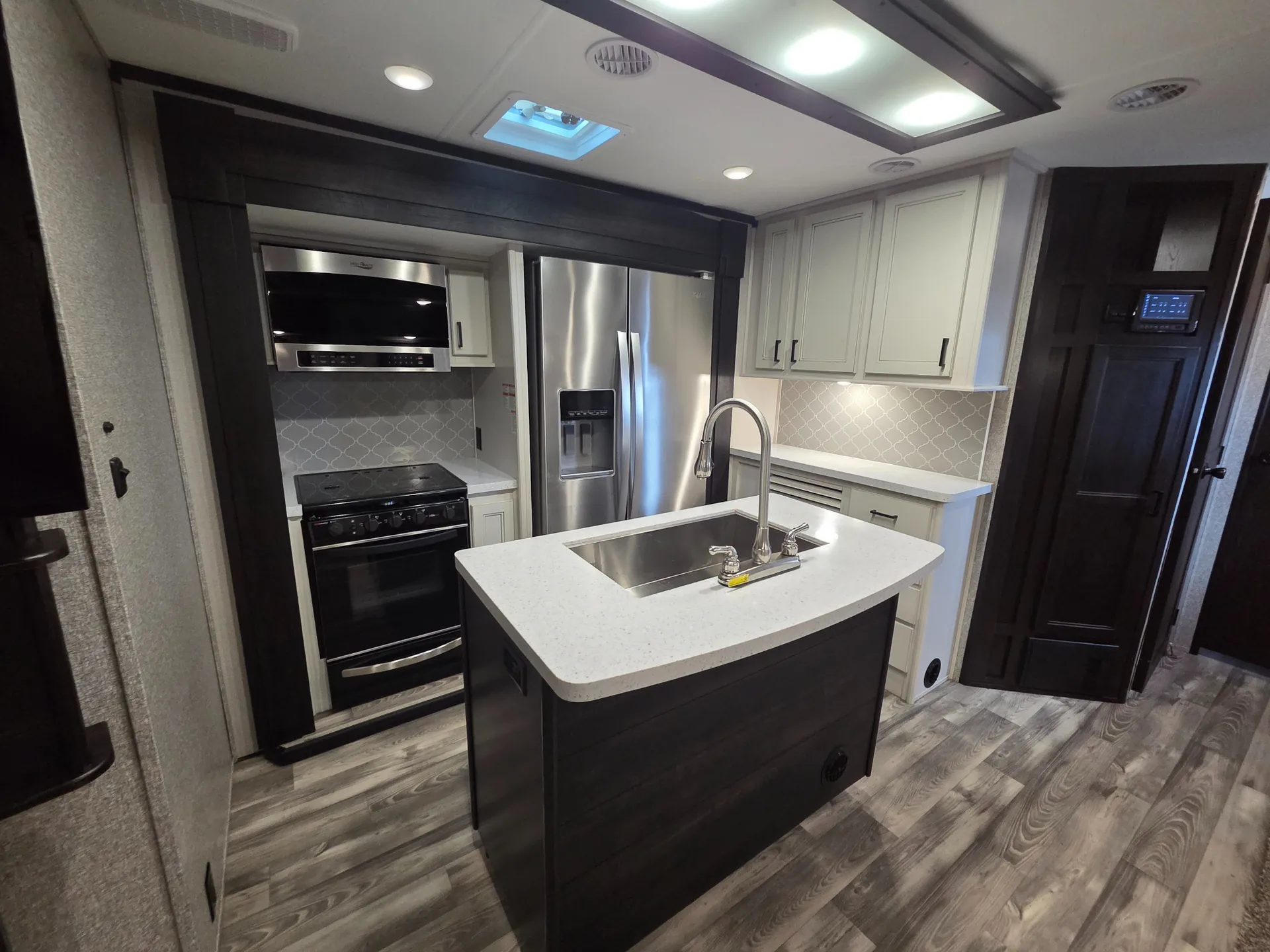 2022 Highland Ridge Open Range 338BHS - Photo 4