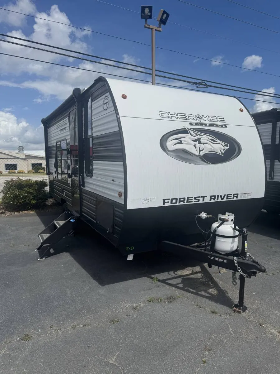 2026 Forest River Cherokee Wolf Pup 16FQ - Photo 2
