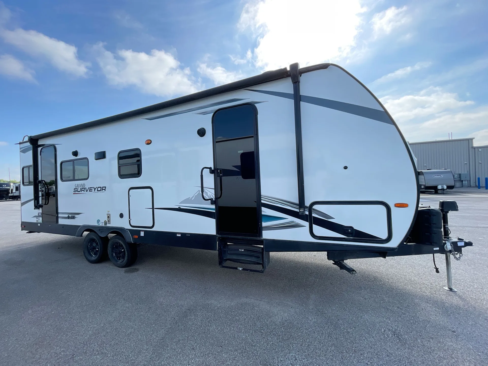 2023 Forest River Grand Surveyor 253RLS — campside